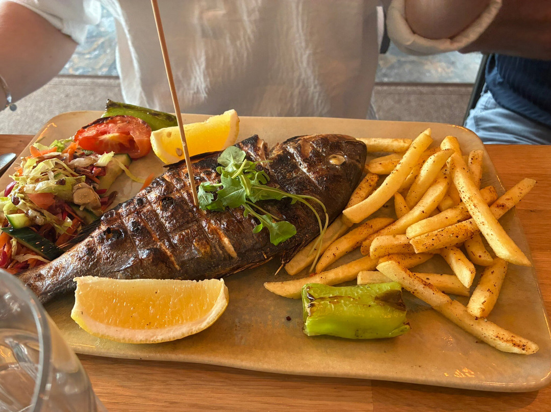 Ai̇le Turkish Restaurant & Takeaway主图