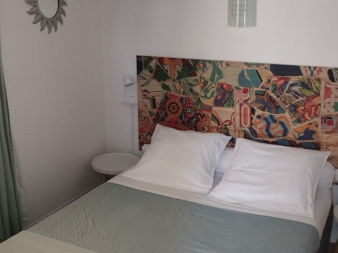 乐巴莱酒店主图