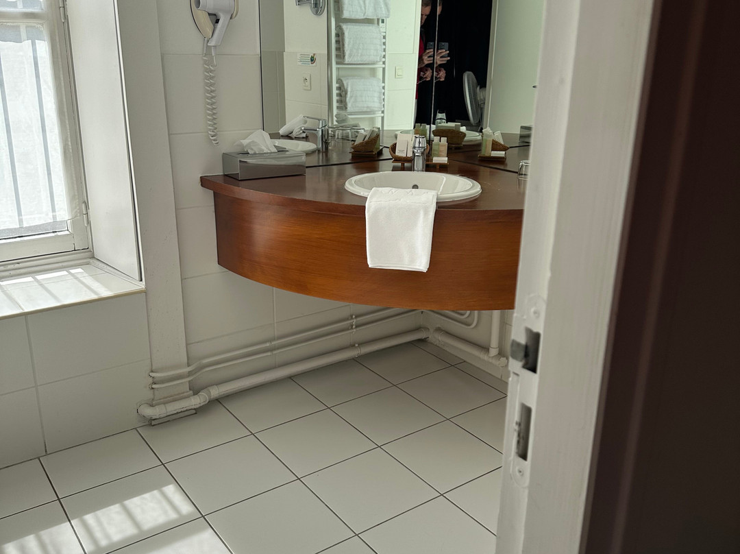 勒芒乡村俱乐部贝斯特韦斯特高级酒店主图