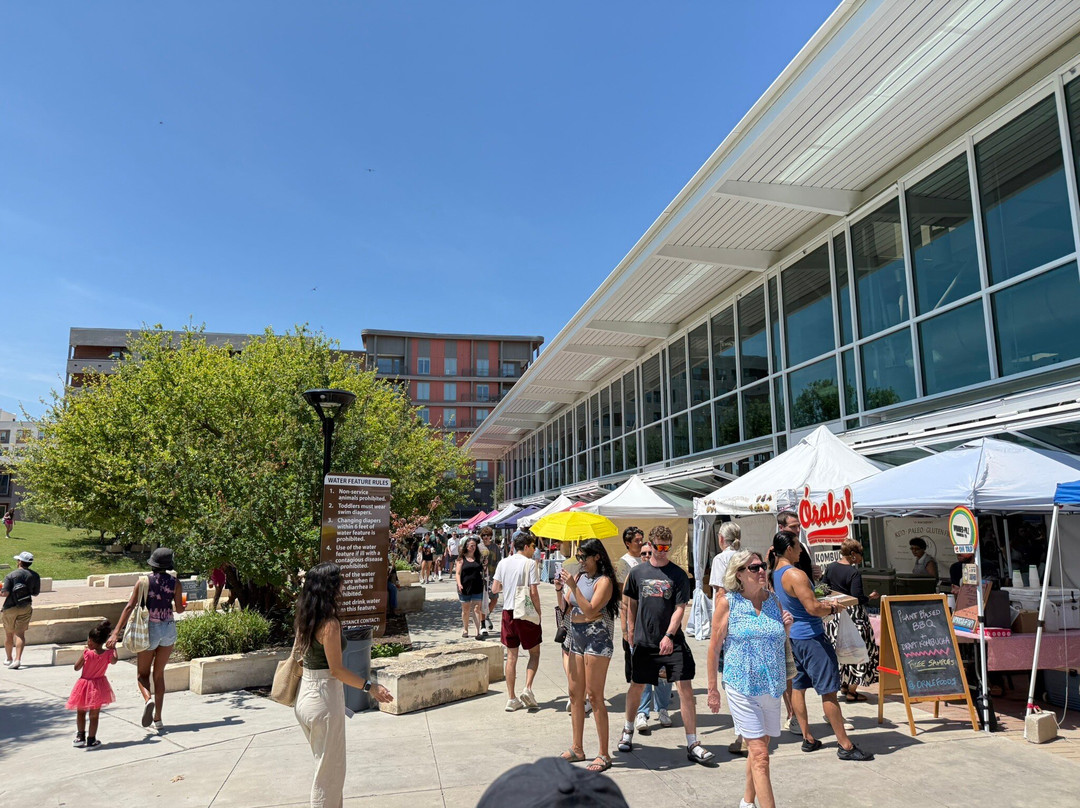 Mueller Texas Farmers Market-奥斯丁必去景点