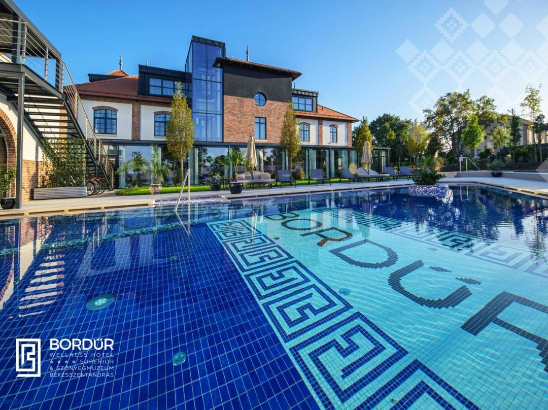 Bordűr Wellness Hotel Superior és Szőnyegmúzeum