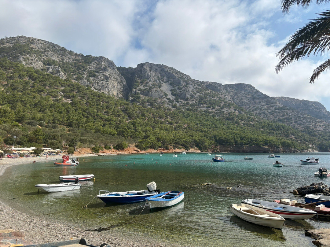 Mourtia Beach-Vathy必去景点