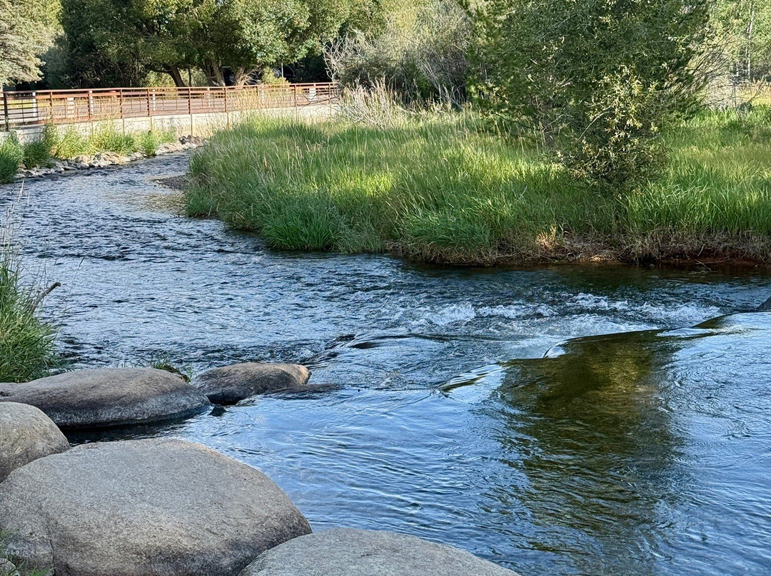 Gannett Peak Lodge主图