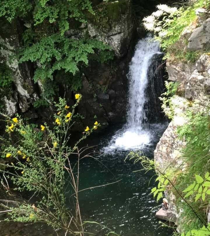 Il Sentiero Delle Cascate-Pievepelago必去景点