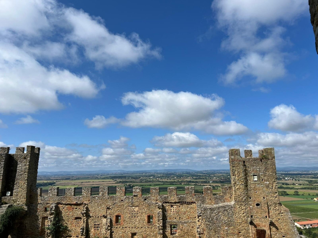 Castello di Montecchio Vesponi-菲奥伦蒂诺堡必去景点