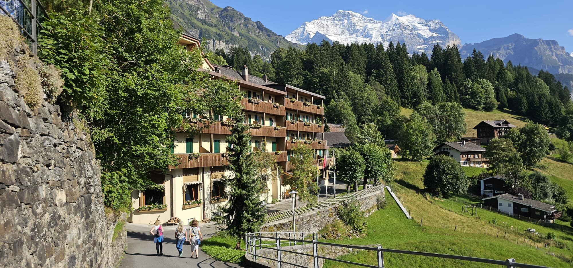 埃里卡小屋酒店-官方