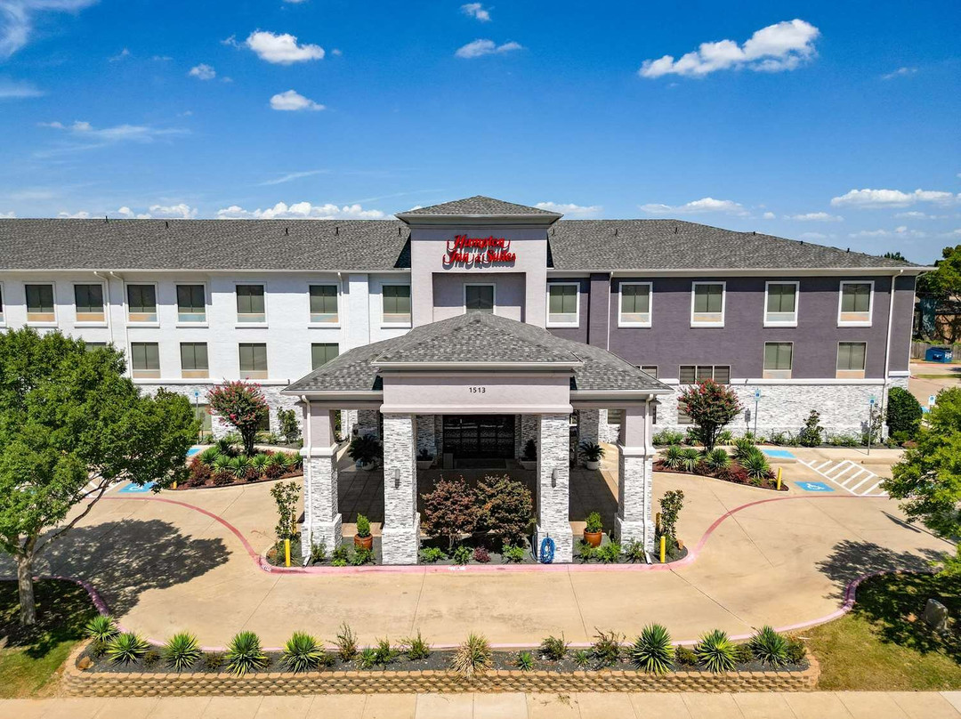 登顿酒店住宿-Hampton Inn & Suites Denton