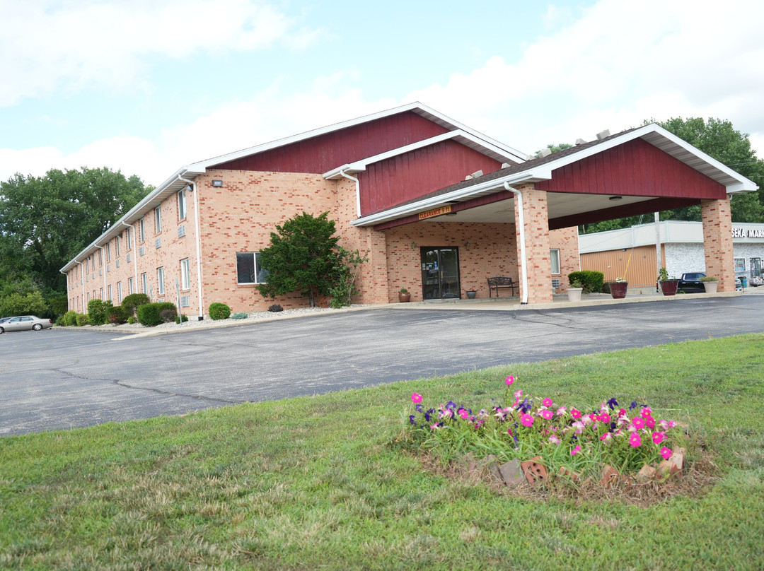 Watseka 24 Inn & Suites主图