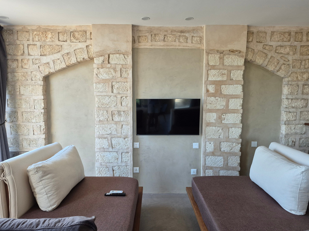 The Charming Lonno Lodge主图