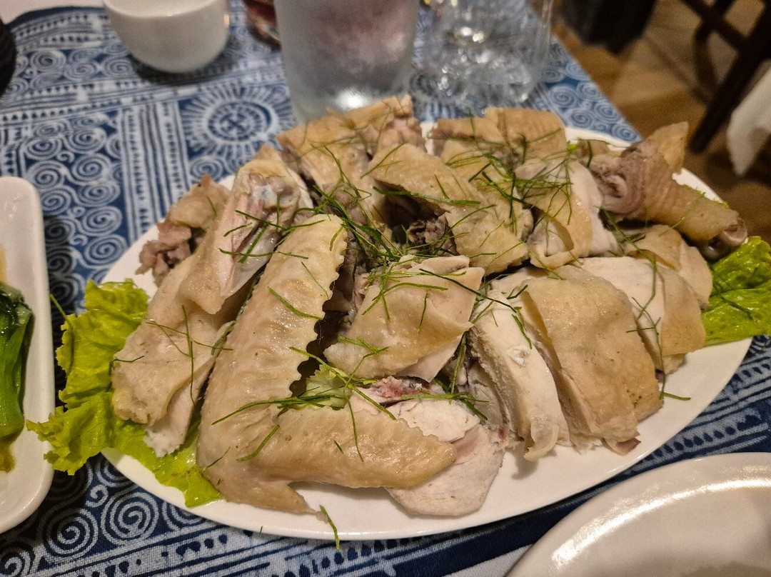 Sapa Rosemary Restaurant & Café