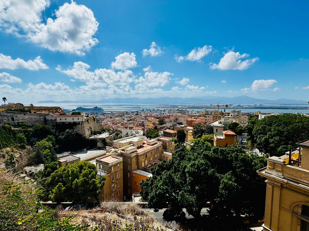 Bastion Saint Remy-卡利亚里省必去景点