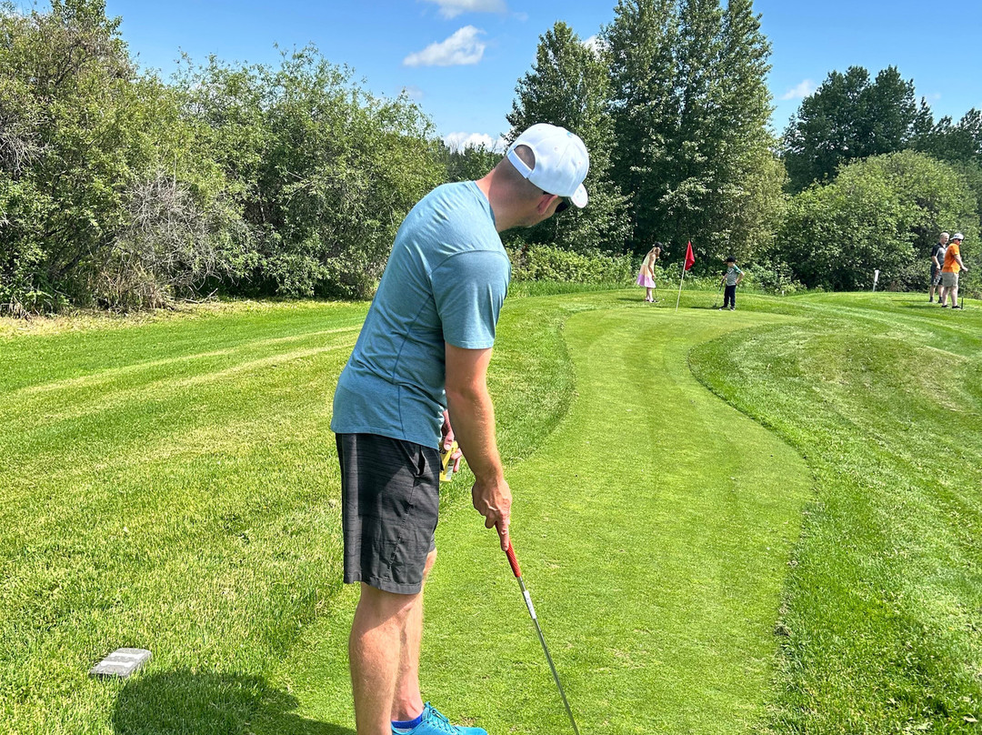 Putting Horse Ranch-斯普鲁斯格罗夫市必去景点