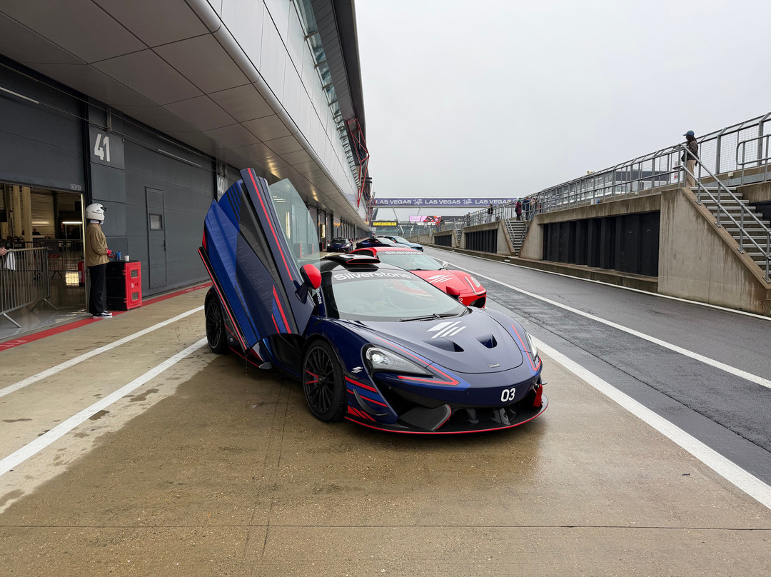 Silverstone Driving Experiences-锡尔弗斯通必去景点