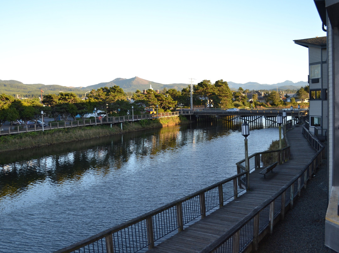 Kathryn Riverfront Inn, Ascend Hotel Collection主图