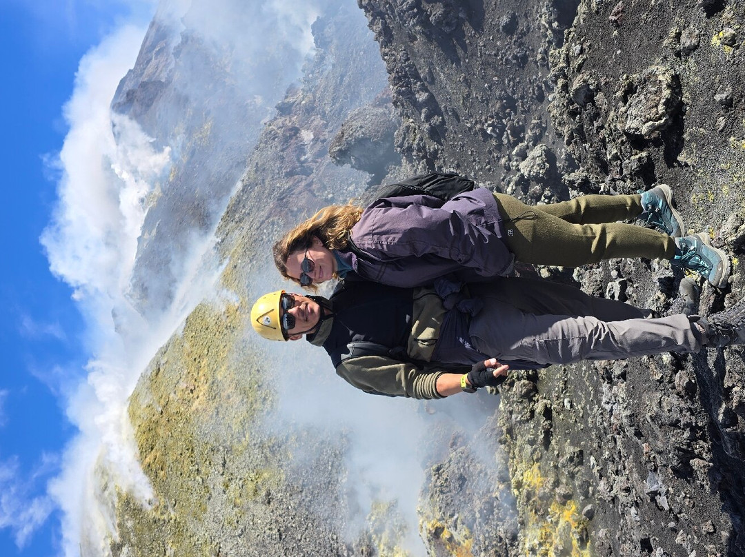 Gruppo Guide Alpine Etna Sud-尼科洛西必去景点