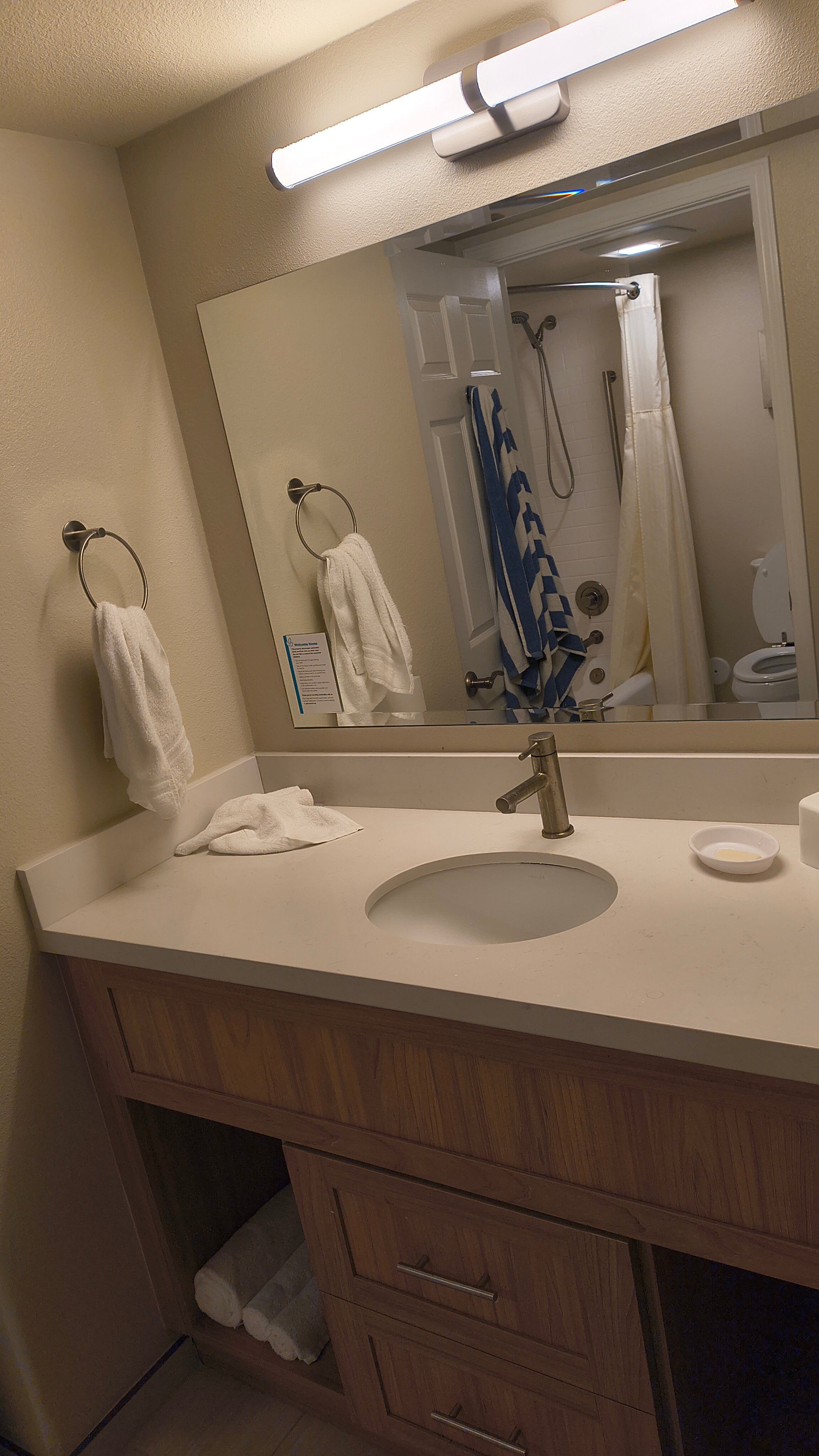 Hilton Vacation Club Riviera Beach & Shores-浴室