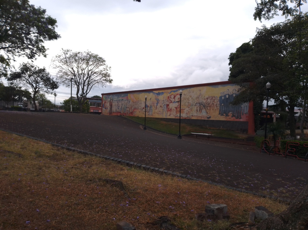 Parque Juan Santamaria-阿拉辉拉必去景点