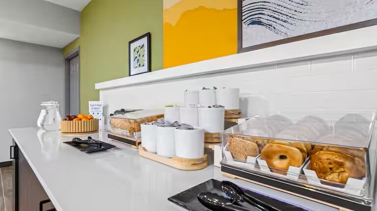 希尔顿维斯塔尔宾厄姆顿大学区Spark-餐饮