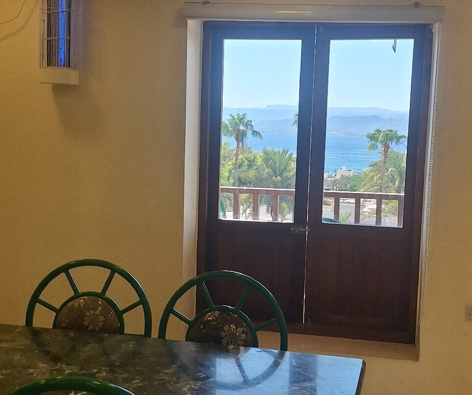 Samakoza Seafood Restaurant