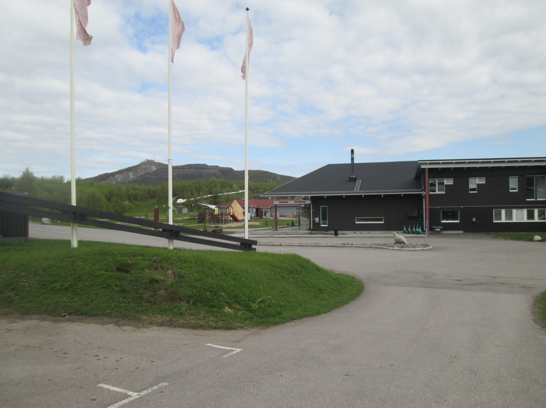 瑞潘露营酒店主图