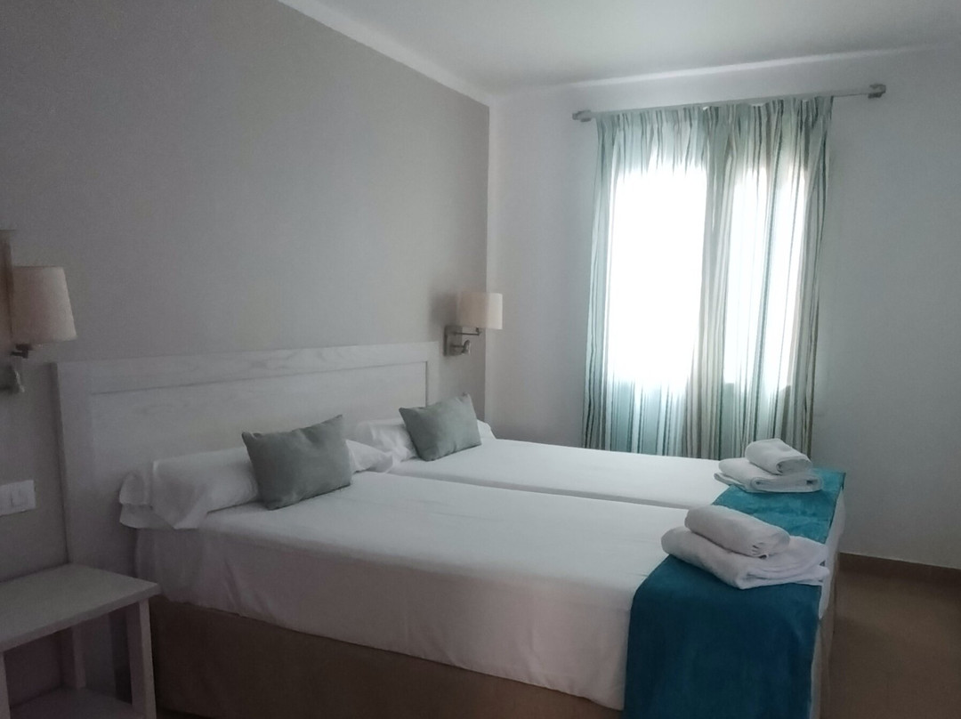 Seth Mestral & Llebeig主图