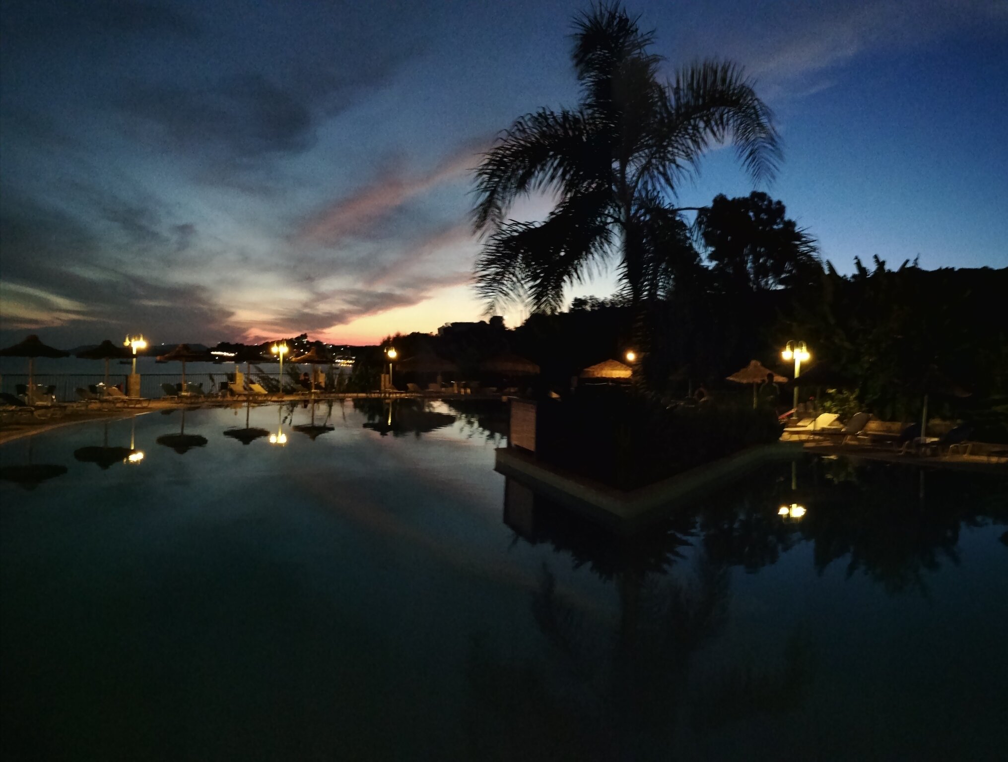 Hotel Golden Sun-泳池