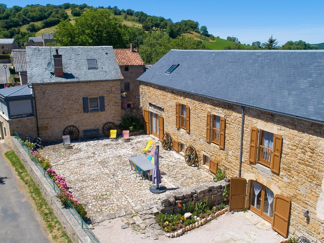 Entre Dolmens Et Fontaines主图