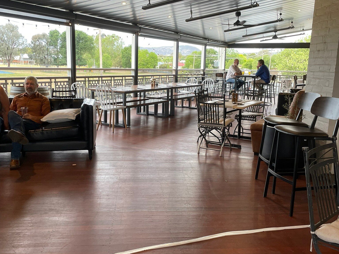 Holbrook Hotel主图