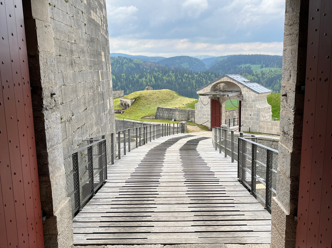 Chateau de Joux-La Cluse-et-Mijoux必去景点