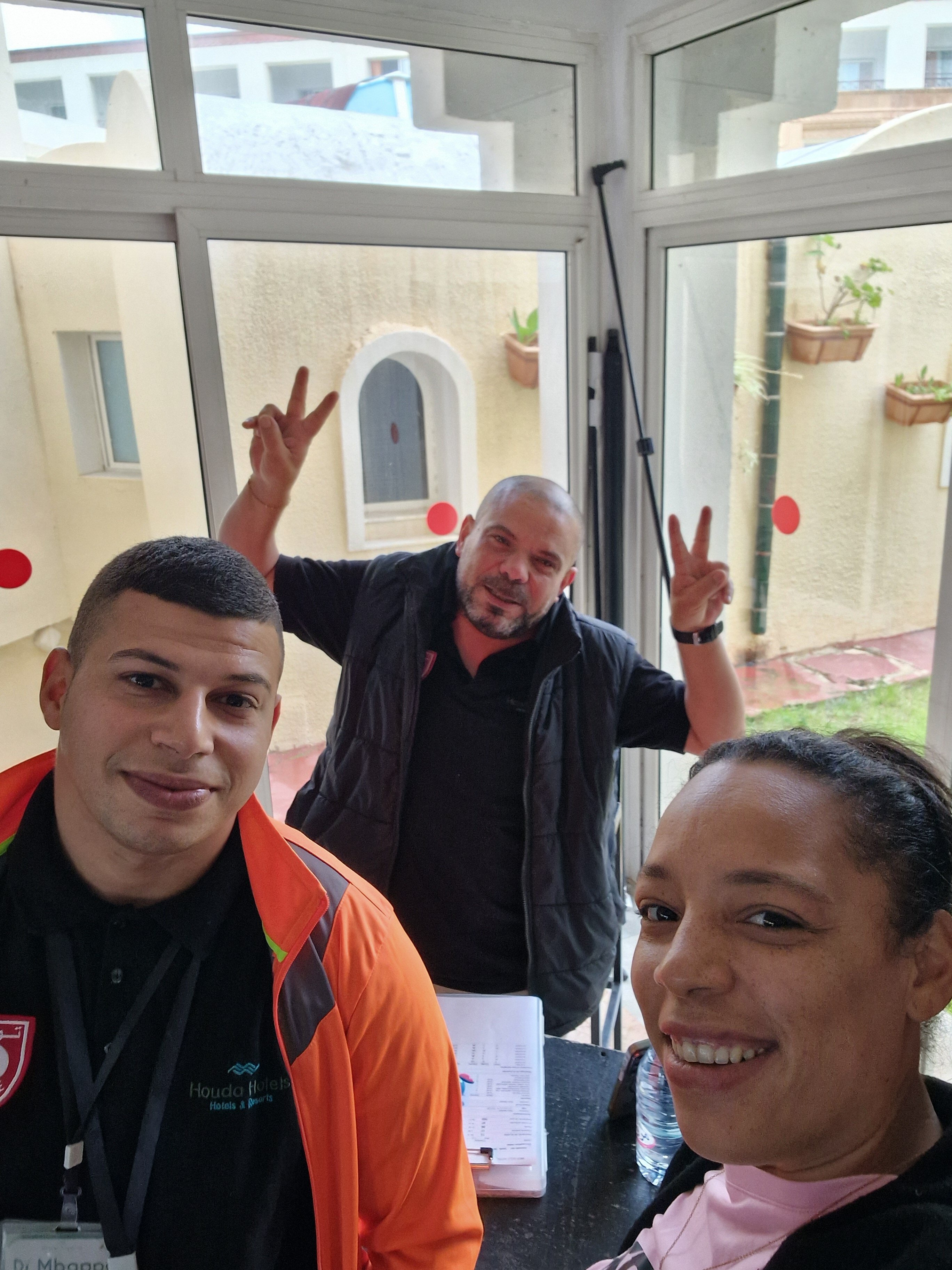 Houda Yasmine Hammamet-官方