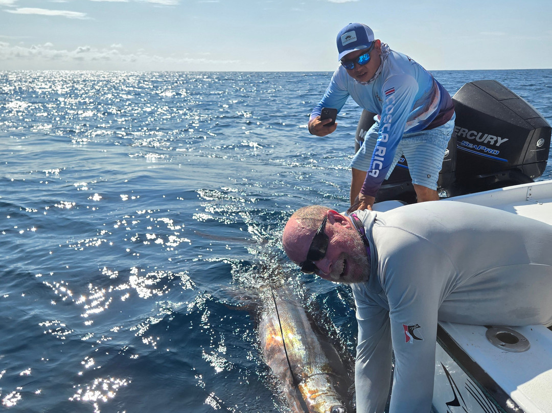 Bahia Rica Fishing and Kayak Lodge主图