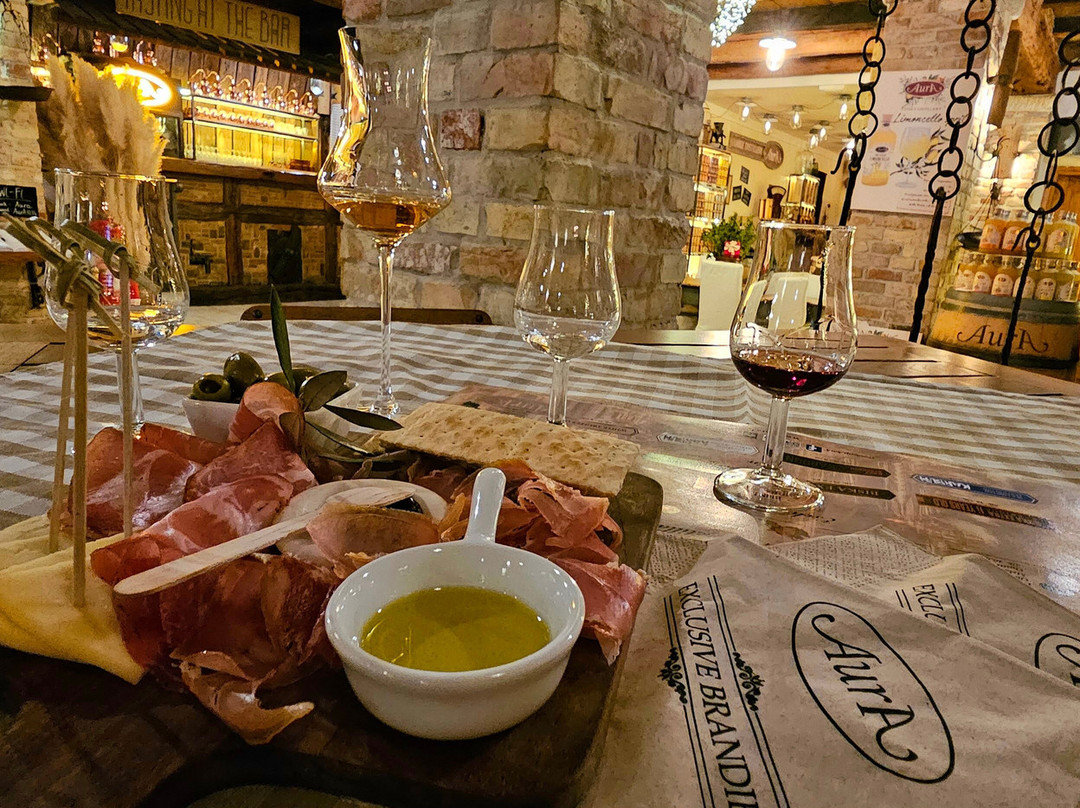 Aura Distillery-Buzet必去景点