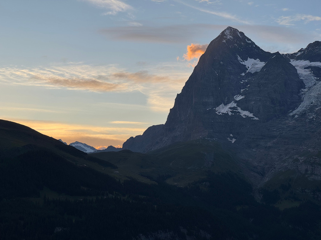 艾格峰酒店主图