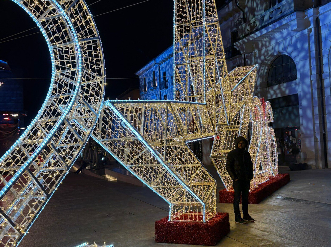 Piazza del Duomo-拉奎拉必去景点