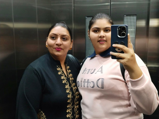 Sheerha Royal Residency主图