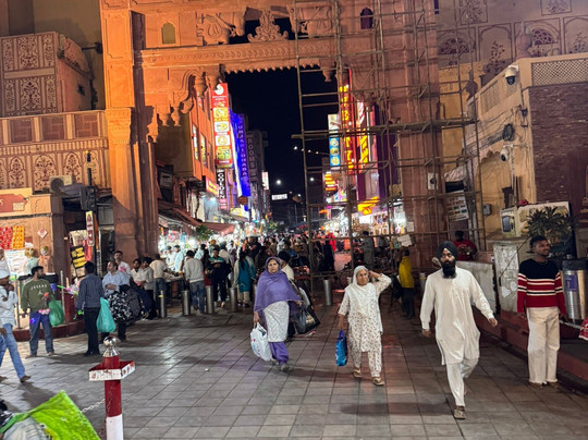 Surestay By Best Western Model Town Amritsar主图