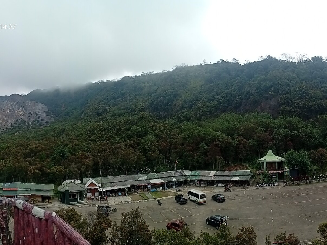 Mount Papandayan-牙律必去景点