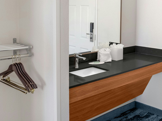 Fairfield by Marriott Inn & Suites San Francisco San Carlos主图