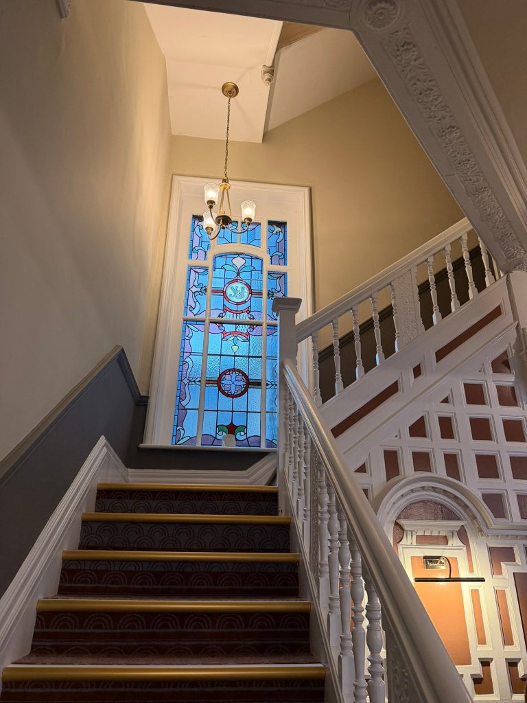 彭妮街大桥特怀特个性酒店-官方