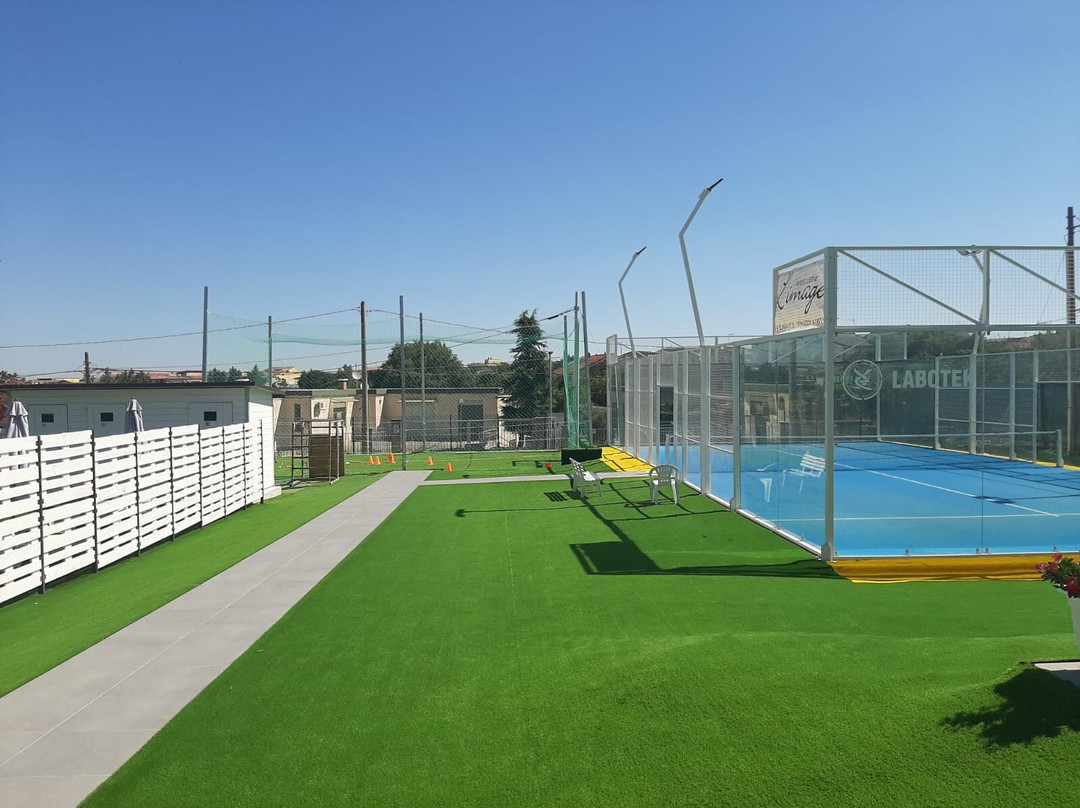 Centro sportivo Essedisport a Venosa-Venosa必去景点