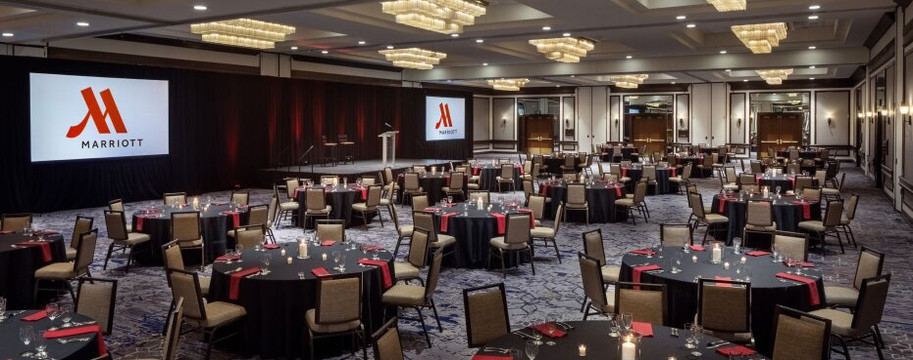 印第安纳波利斯东万豪酒店主图