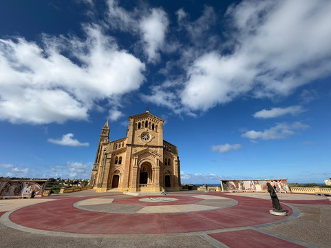 塔平努圣母教堂-Gharb必去景点