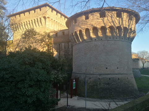 Rocca di Ravaldino-弗利必去景点