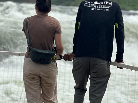 Busowoko Waterfalls-金贾必去景点