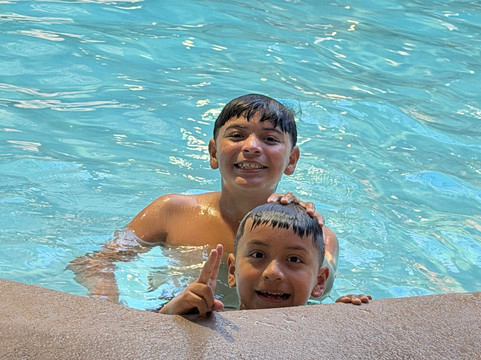 里诺广场度假村俱乐部酒店主图