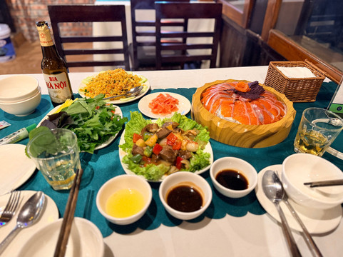 Sapa Rosemary Restaurant & Café