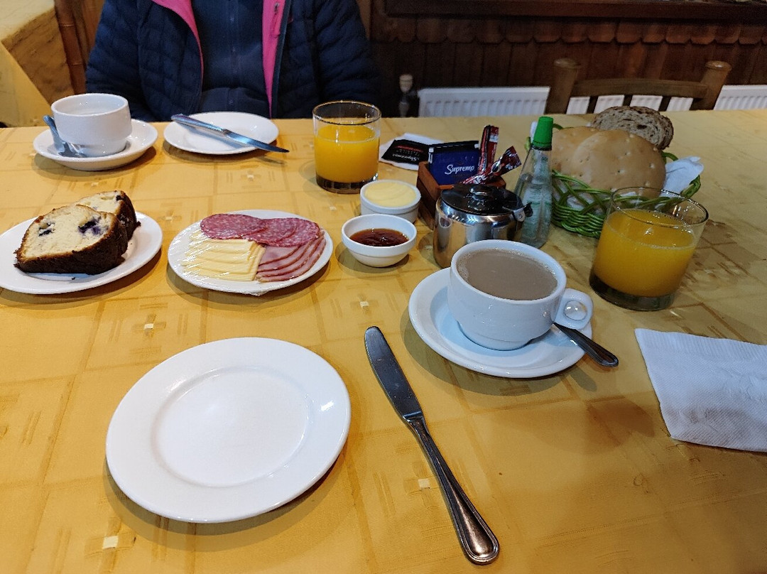 特琳娜宾馆主图