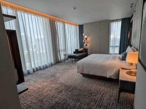 曼谷金普顿玫兰酒店-客卧