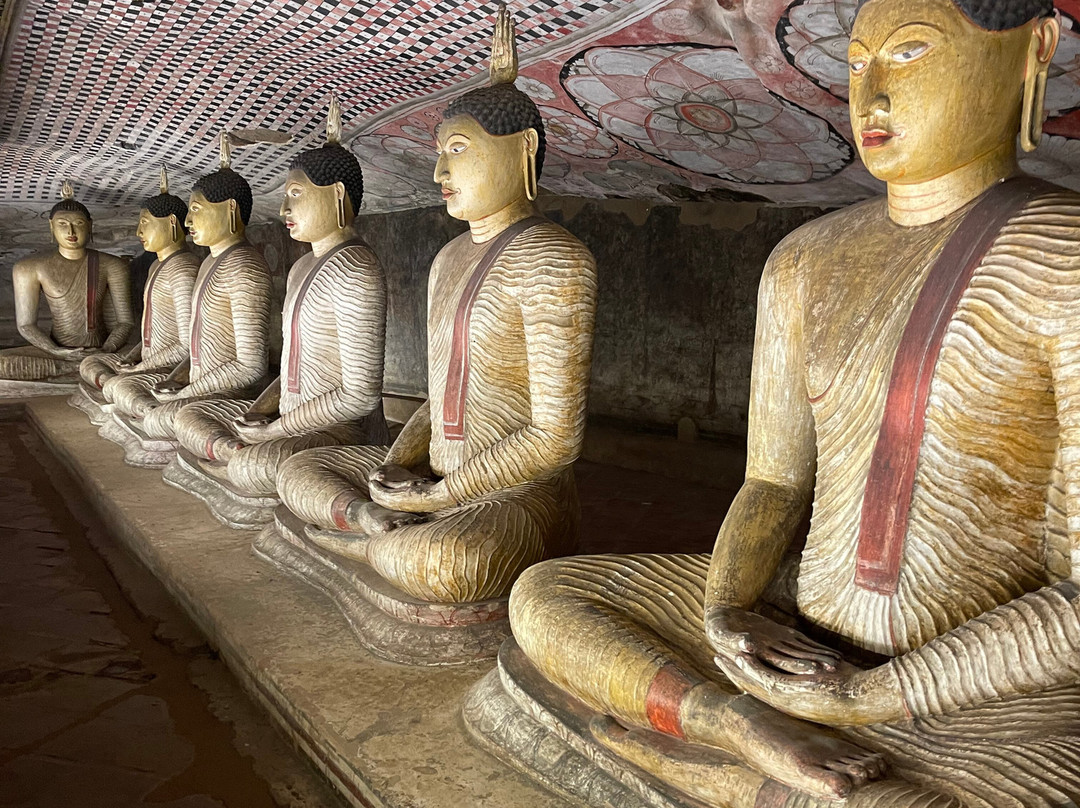 Biwonway Travels-Divulapitiya必去景点