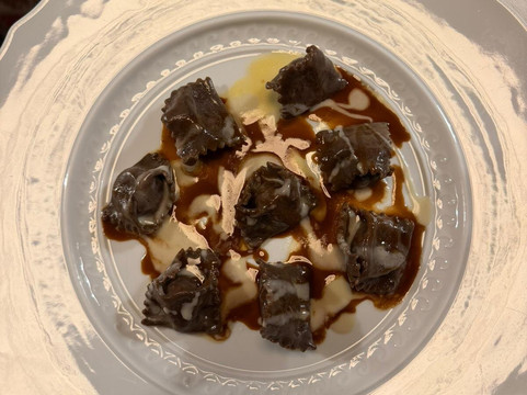 莫斯卡特洛农庄民宿主图